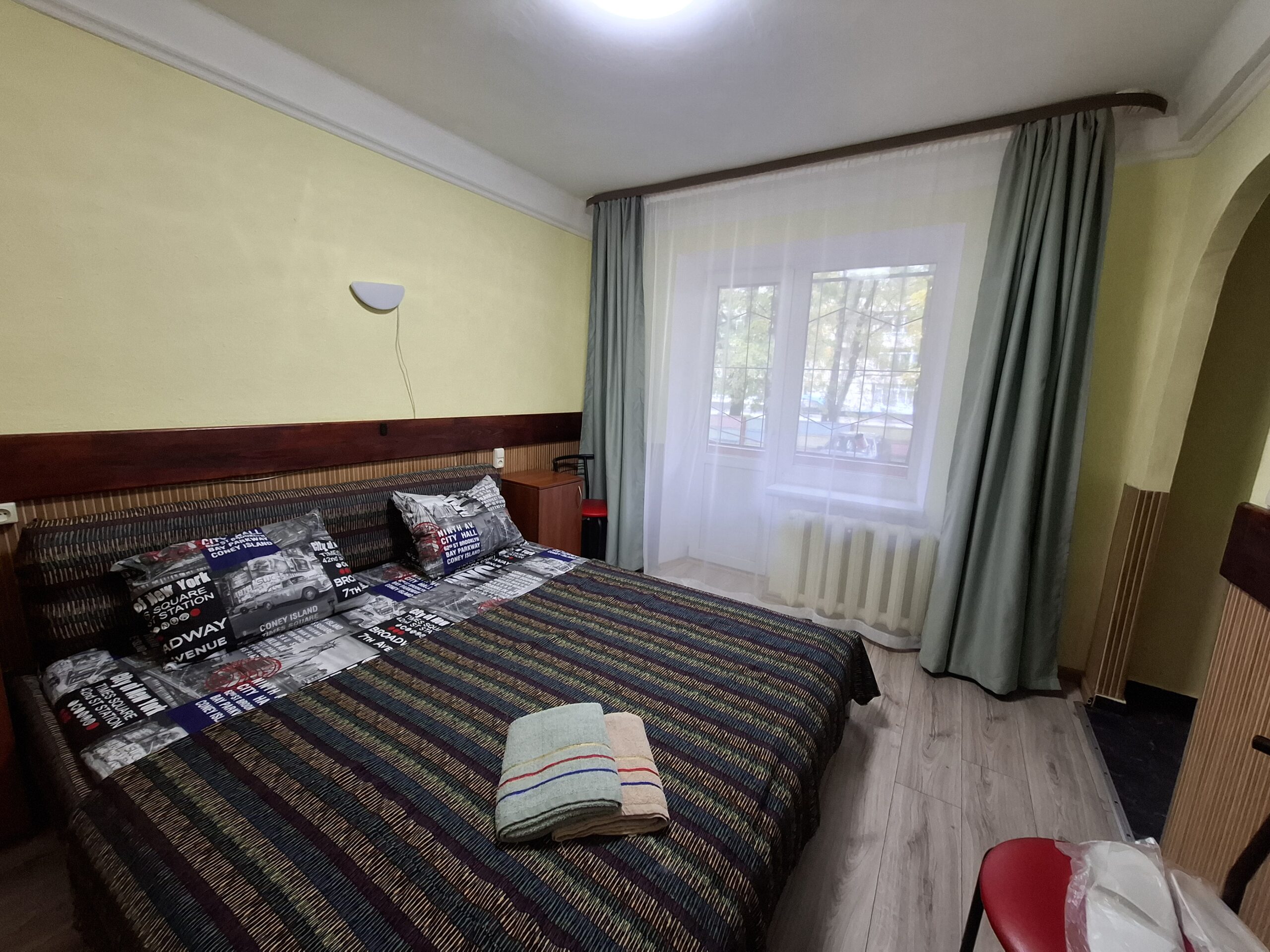 стандартний с балконом (10)